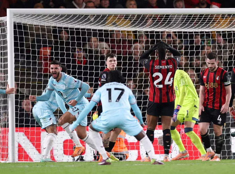 Broja shpëton Burnley-n, Scott Parker e lavdëron pas barazimit ndaj Bournemouth