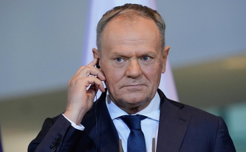 Tusk  shpërthen  në X  Mesazhi për amerikanët bëhet viral me mbi 27 milionë shikime