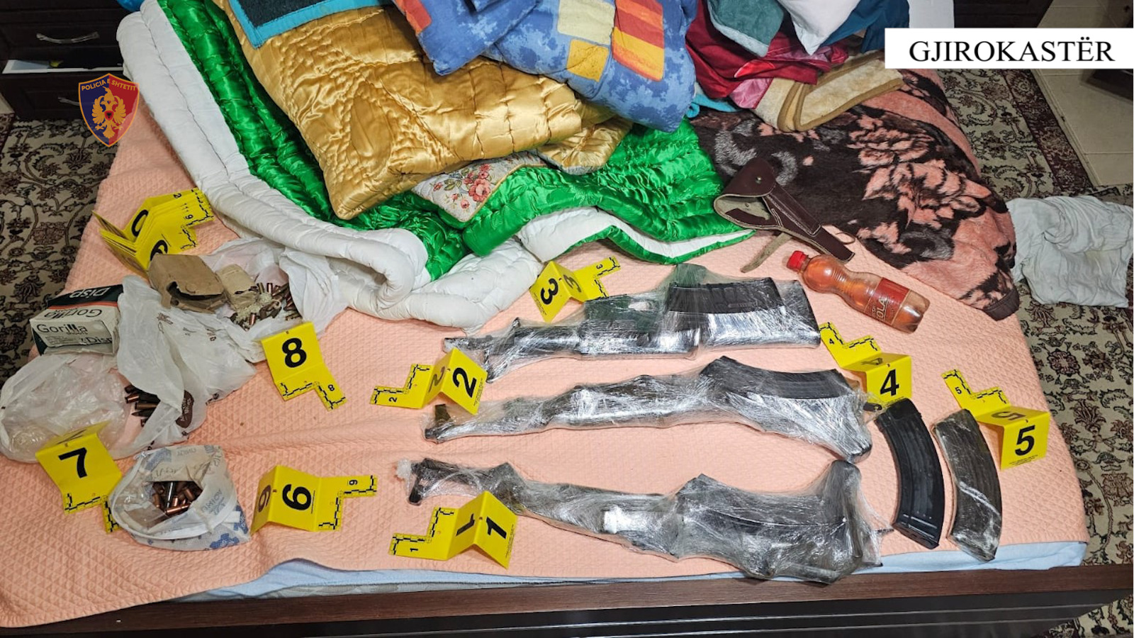 EMRAT  Sekuestrohet një arsenal armësh në Gjirokastër të vrasësve me pagesë