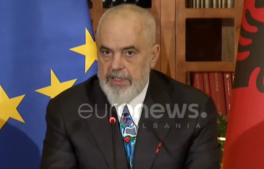 Konferenca e fundvitit/ Rama: Shqipëria do të prodhojë dronë luftarakë dhe sisteme antidron