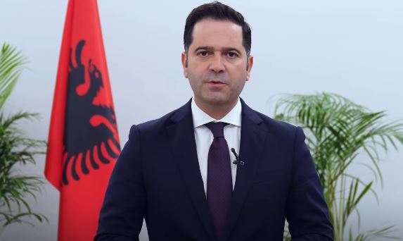 Qeveria shpërndan shpërblime për fundvit, ja kush përfitojnë
