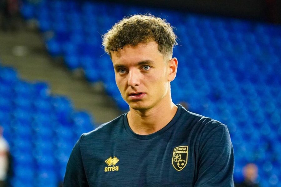 Fisnik Asllani në radarët e Bayern dhe Barcelonës, Hoffenheim kërkon 50 milionë euro