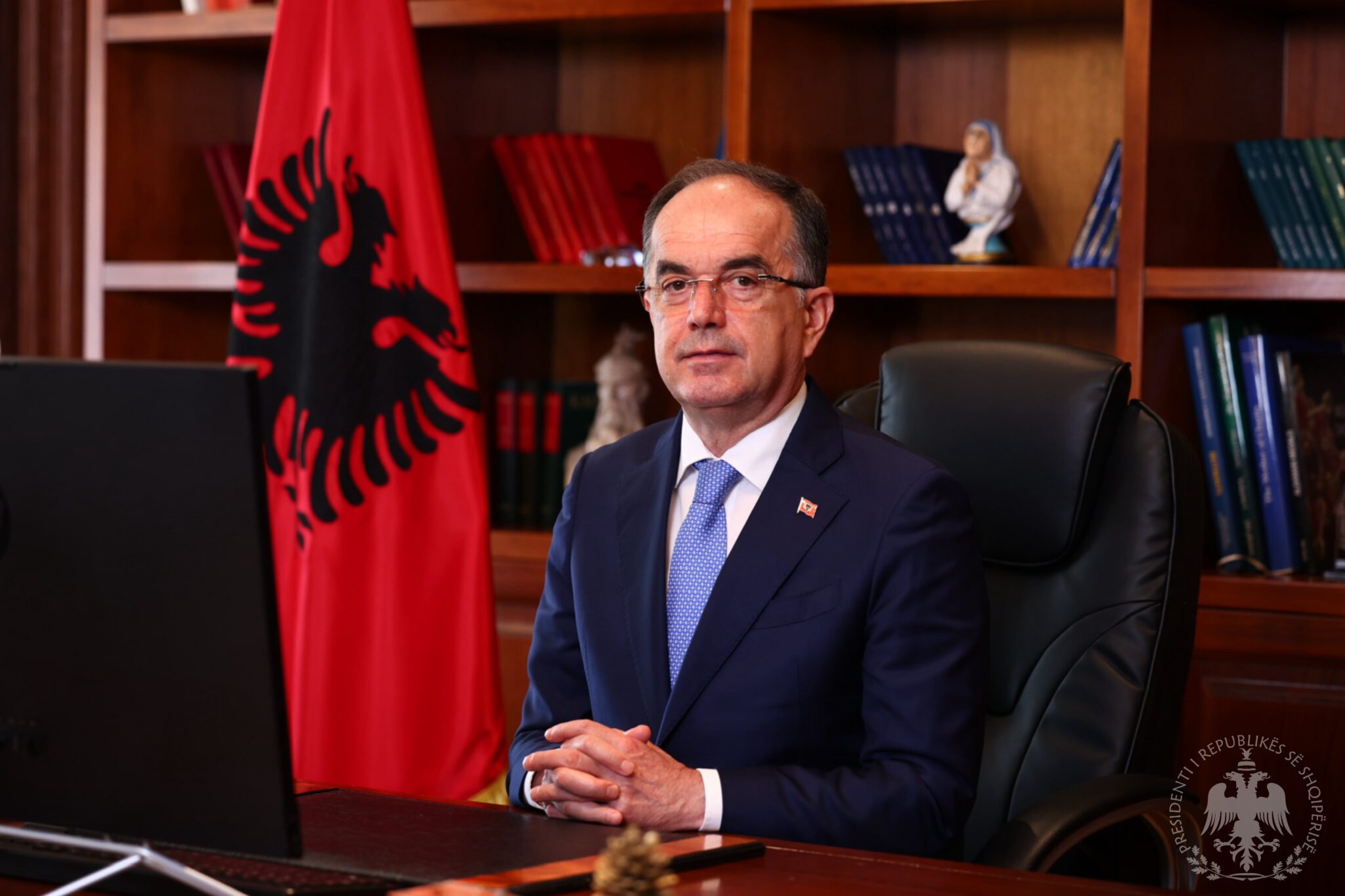 Presidenti Bajram Begaj uron Klodian Brahon pas zgjedhjes në krye SPAK