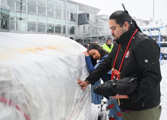Në arkivat e Vatikanit prej një shekulli  Papa Leo u kthen indigjenëve artefaktet