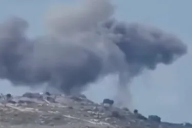 Izraeli bombardon objektivat stërvitore të Hezbollahut  tensionet rriten