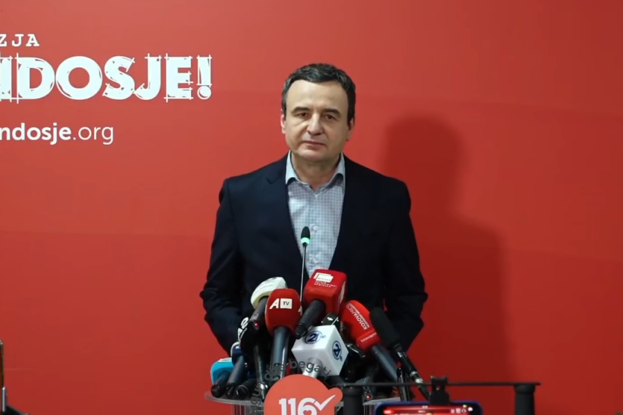 Albin Kurti shpall fitoren e Vetëvendosjes në zgjedhjet parlamentare të 28 dhjetorit