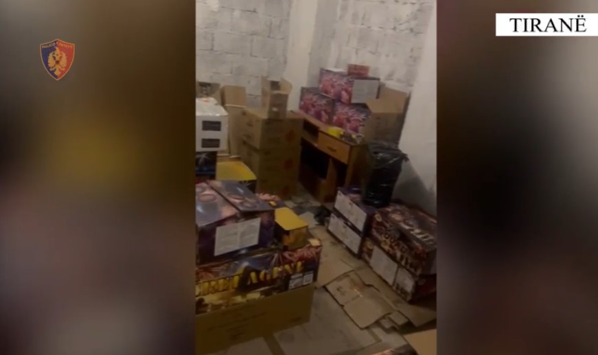 Pronar i një magazine të mbushur me fishekzjarre  vihet në pranga 24 vjeçari