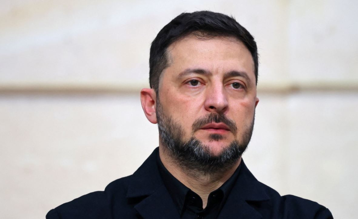 Zelensky i cilëson produktive bisedimet në Londër  Na duhen 15 mld dollarë armë