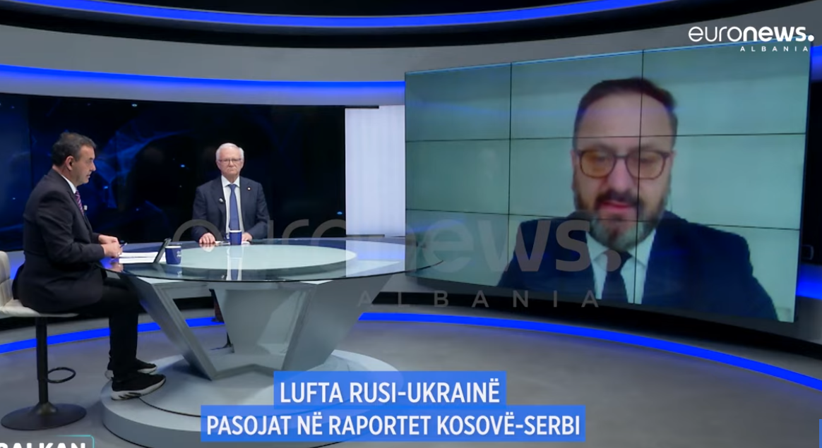Serbia po përgatitet për luftë! Eksperti i sigurisë: Hiqet neutrale, por në fakt…