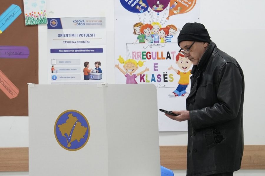Kosovë: KQZ njofton pjesëmarrjen në zgjedhje deri në orën 09:00