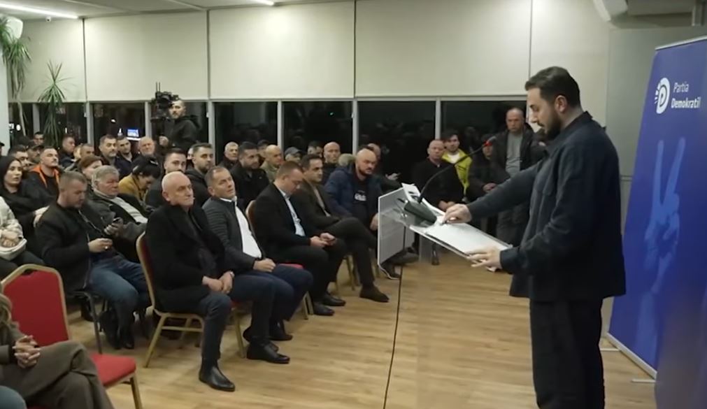 Salianji takim me demokratët në Shkodër  PD duhet të ndryshojë për të rrëzuar Ramën