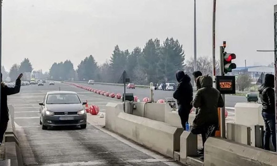 Bllokada e Kallpaqit: Hapja e rrugëve me pagesë, thirrje për mbështetje