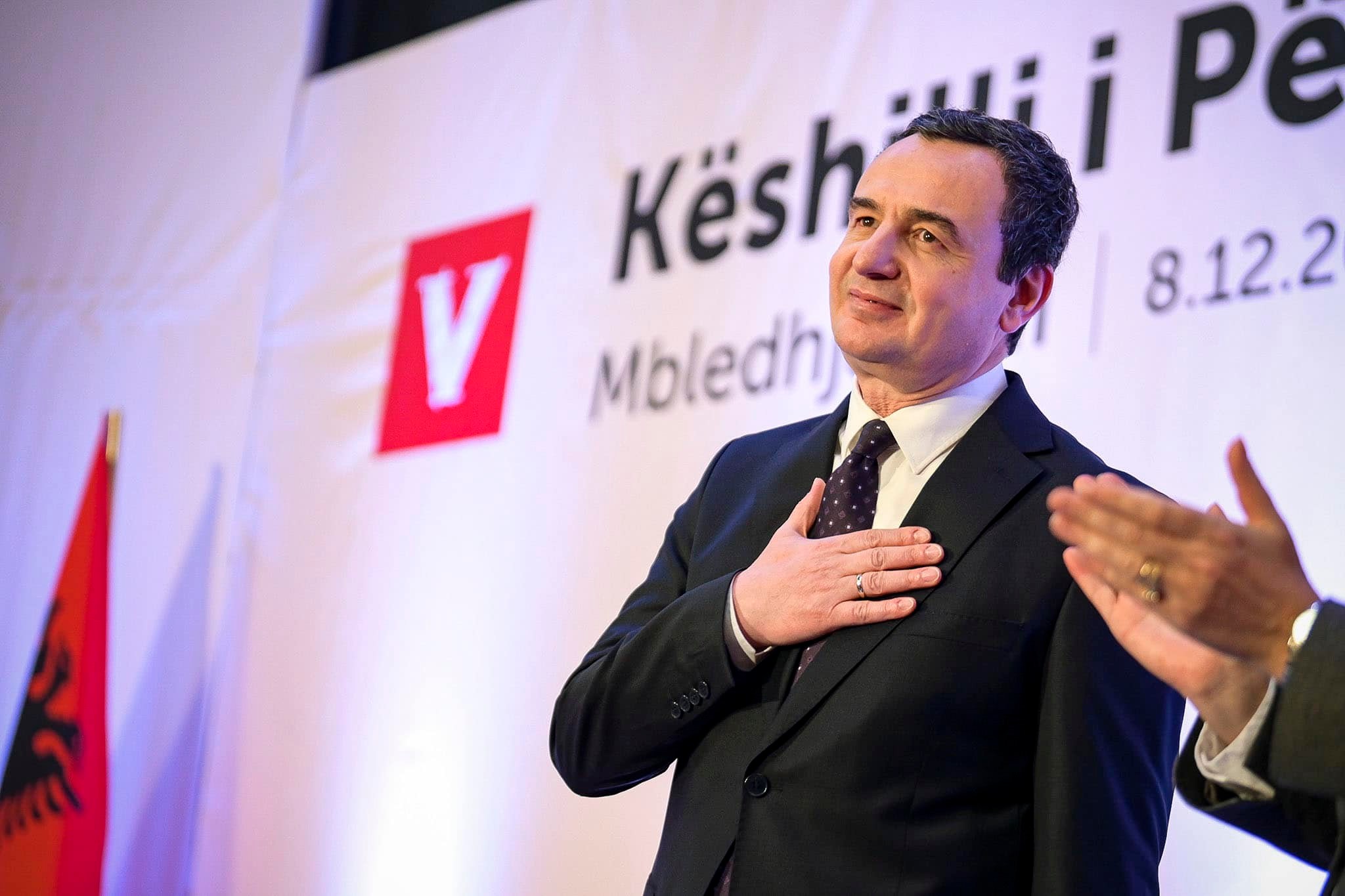 EMRAT  Zbulohet lista e deputetëve të Vetëvendosjes për zgjedhjet e 28 Dhjetorit