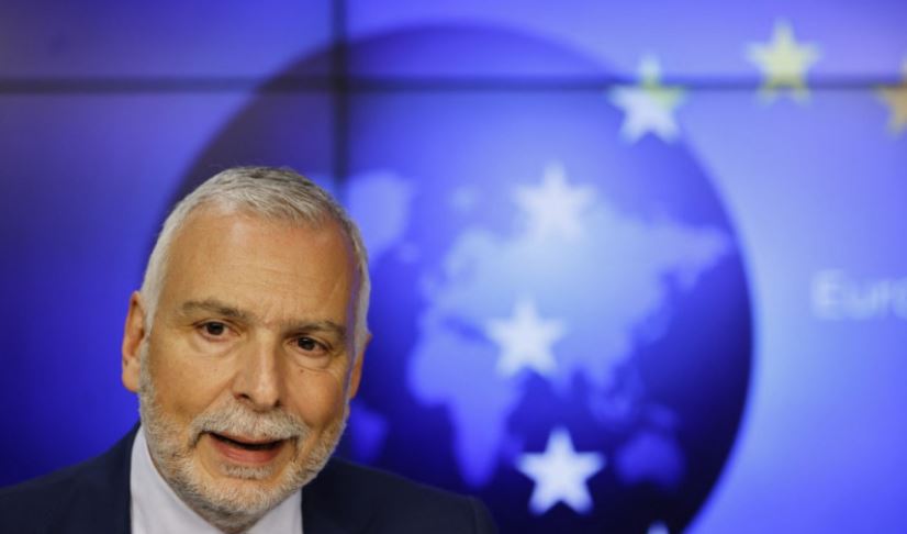 Zyrtari i lartë i KE arrestohet si pjesë e hetimit për keqpërdorimin e fondeve të BE