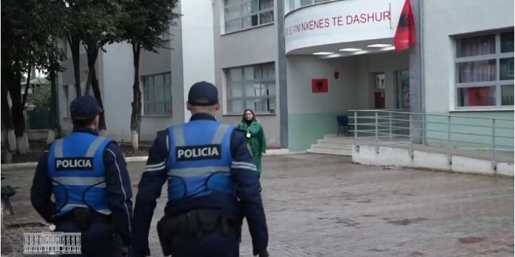 Raporti i KLSH-së: Rriten rastet e dhunës dhe bullizmit në shkolla