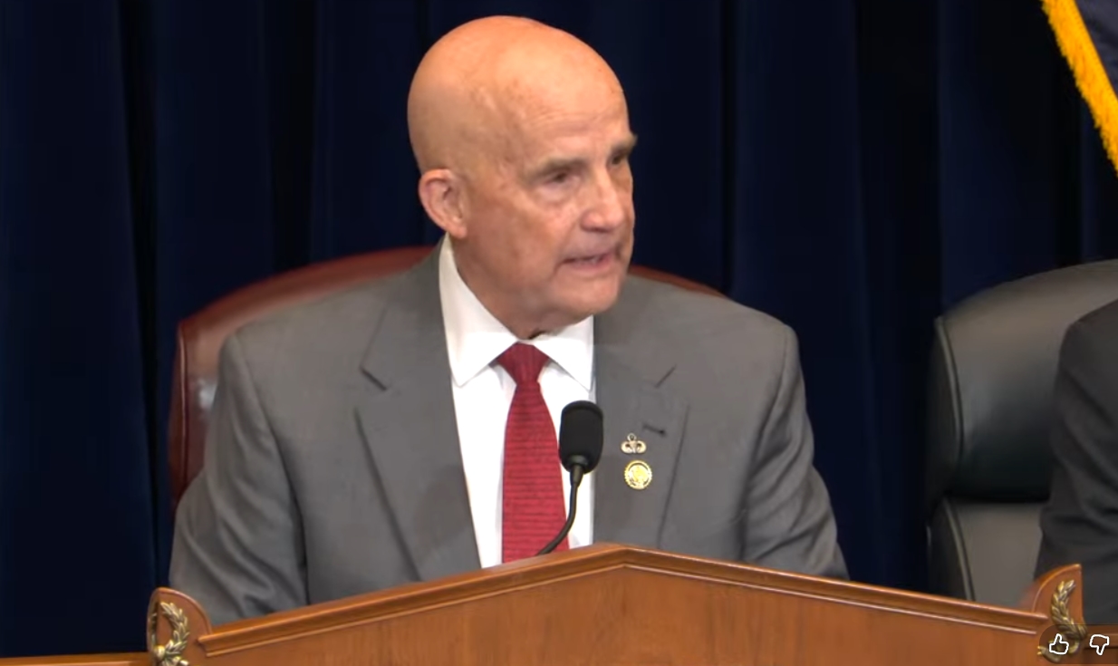 Kongresmeni amerikan  Reforma në drejtësi në Shqipëri duhet rishqyrtuar