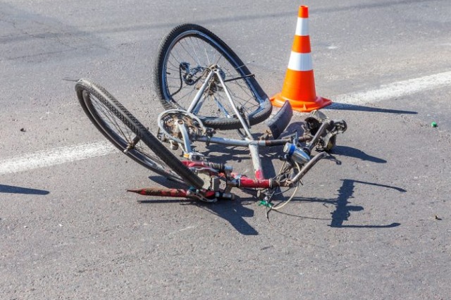 Arrestohet shoferja 29 vjeçare në Durrës  aksidentoi për vdekje 69 vjeçarin me biçikletë