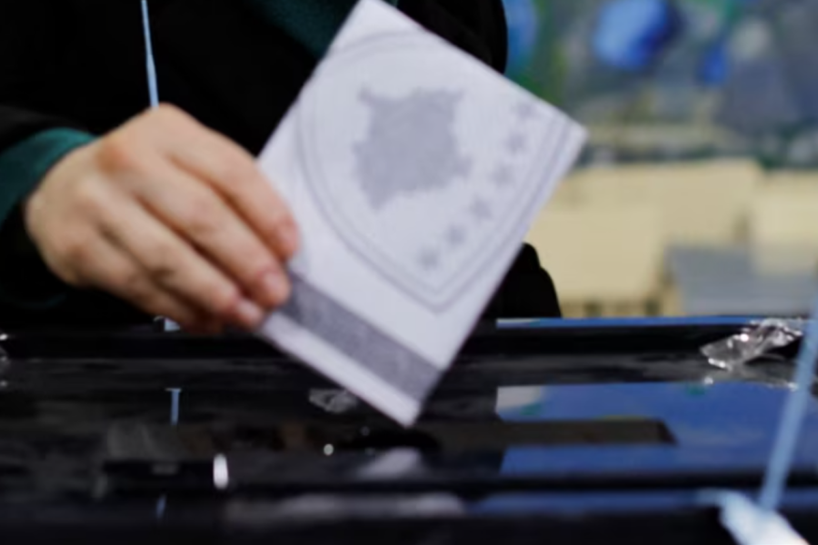 Fotografimi i votës në Kosovë, vjen reagimi i policisë për rastin në Suharekë