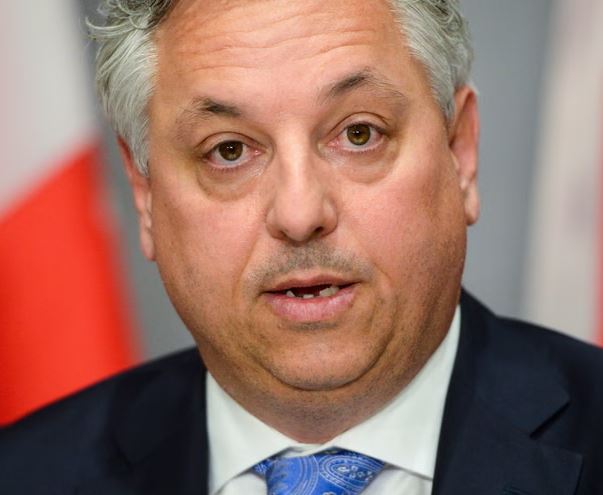 Ish shefi i sigurisë  Fuqitë armike po dërgojnë spiunë në universitetet e Perëndimit