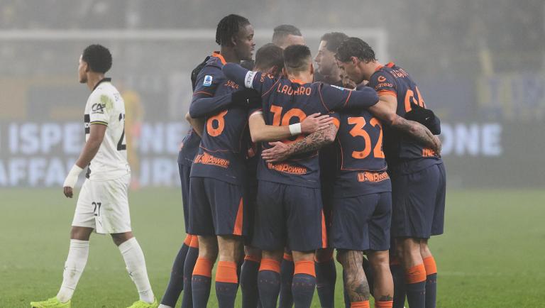 VIDEO/ Interi vijon marshimin në Serie A, Napoli ndalet nga Verona