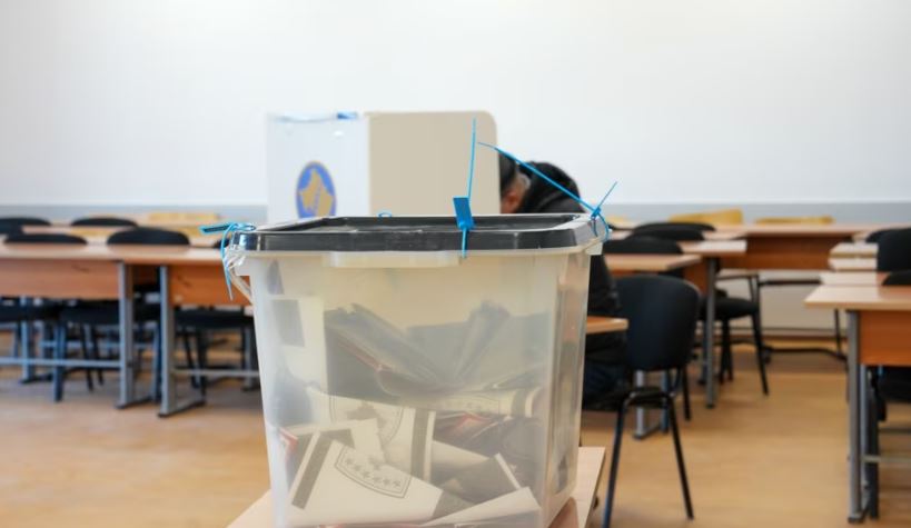 KQZ fillon rinumërimin e votave në 914 vendvotimeve, shkak gjetjet e parregullësive
