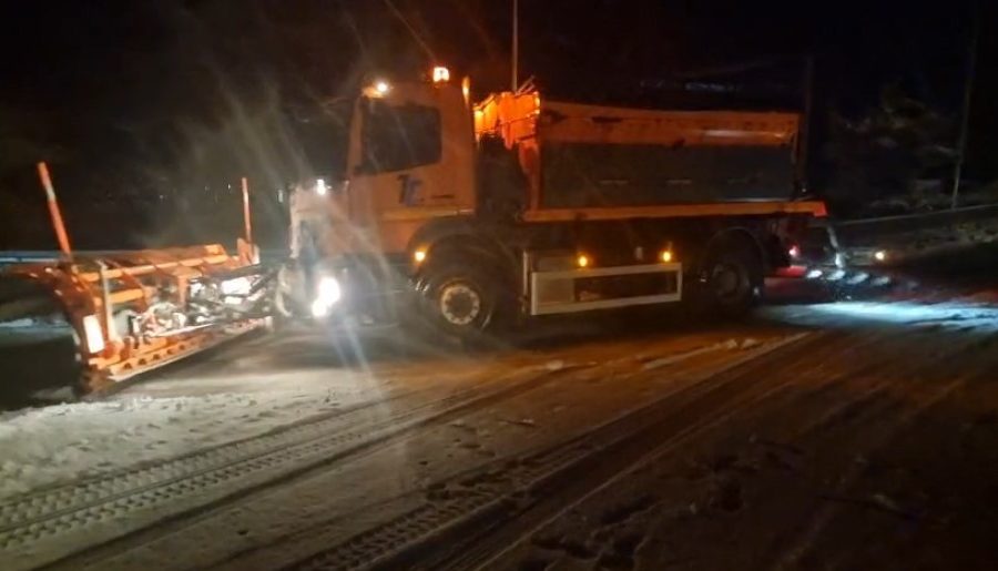 Situatë e rënduar nga moti në Pogradec, fshatrat e Dardhasit pa energji elektrike