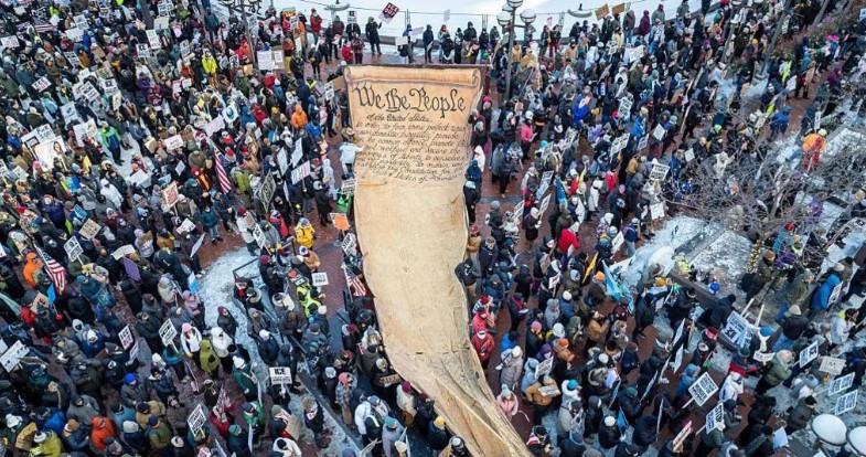 Vrasja e dy amerikanëve në Minneapolis shkakton protesta në të gjithë SHBA-në