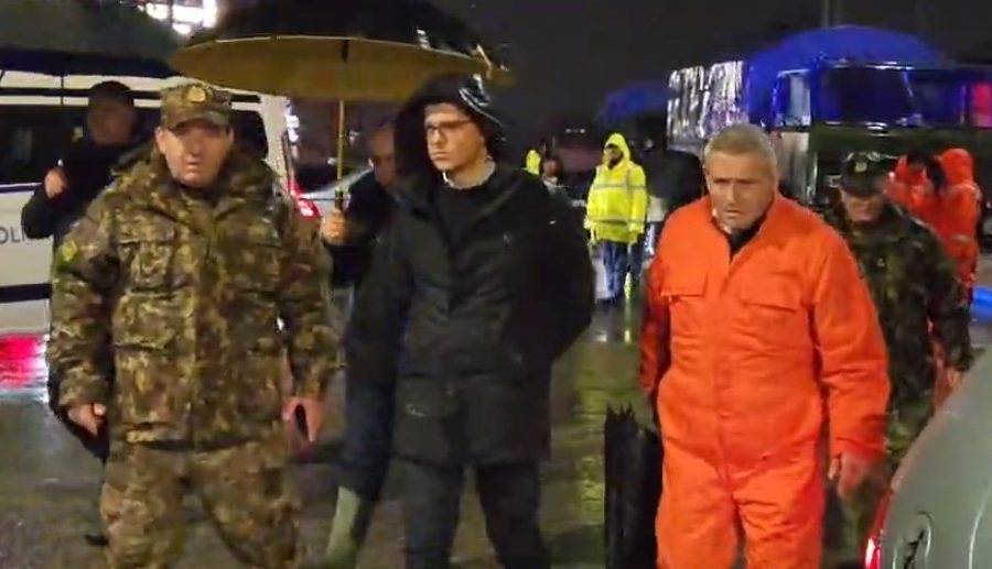 Situata kritike në Durrës, Vengu: Emergjencat civile e lokale të angazhuara