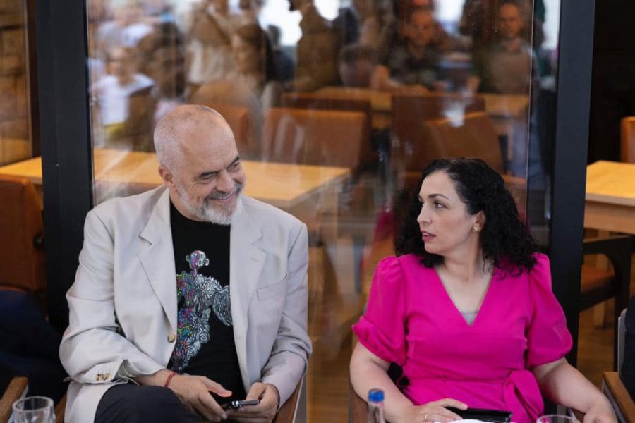 Rama uron në “X” Vjosa Osmanin për ftesën e Kosovës në Bordin e Paqes