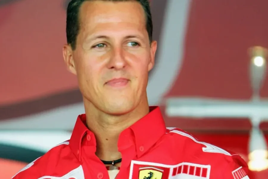 Michael Schumacher nuk është më i detyruar të qëndrojë shtrirë, 12 vjet pas aksidentit