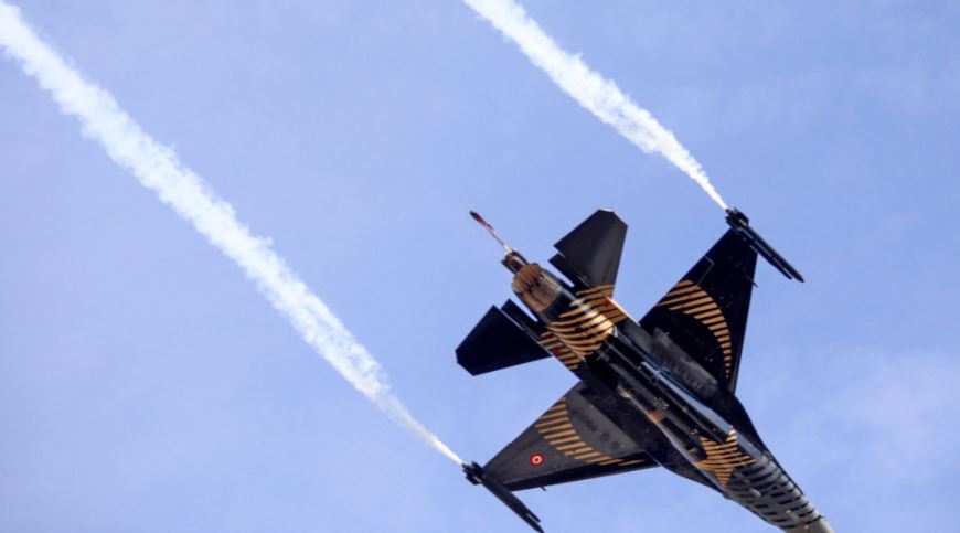 Turqia do të vendosë avionë luftarakë në Estoni dhe Rumani, si pjesë e misioneve të NATO-s