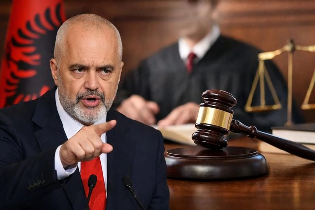 Rama vijon replikat me “Prokurorët”: Gjysmë të vërtetat janë gënjeshtrat më të mëdha