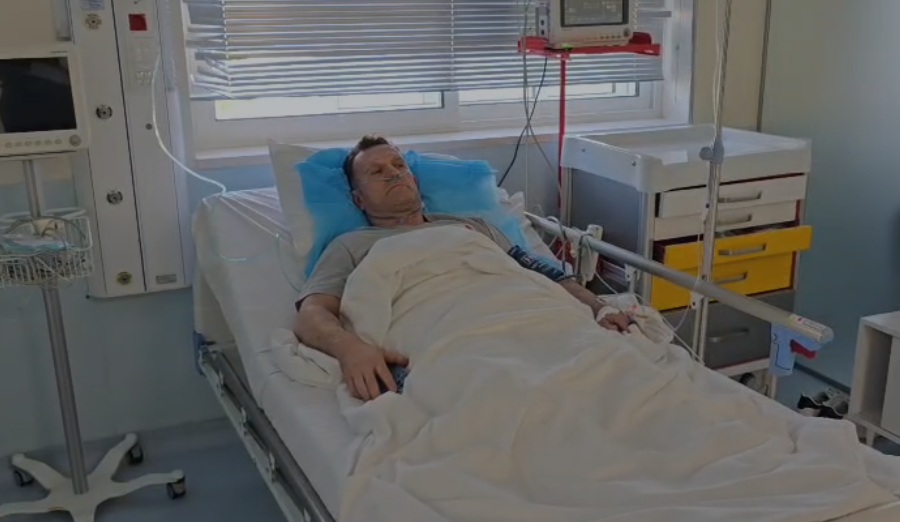 “Më provokuan dhe më pas më goditën me mjet prerës”. Flet avokati Kujtim Cakrani