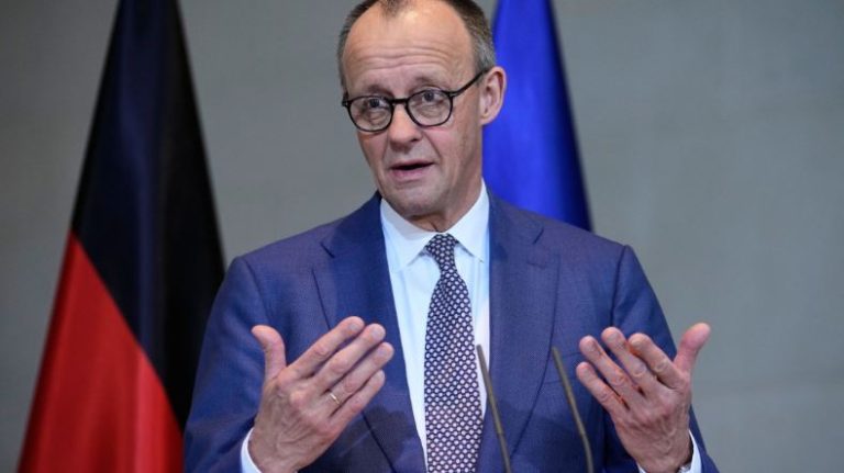 Merz zotohet për përgjigje ndaj sulmit në Berlin Pride 