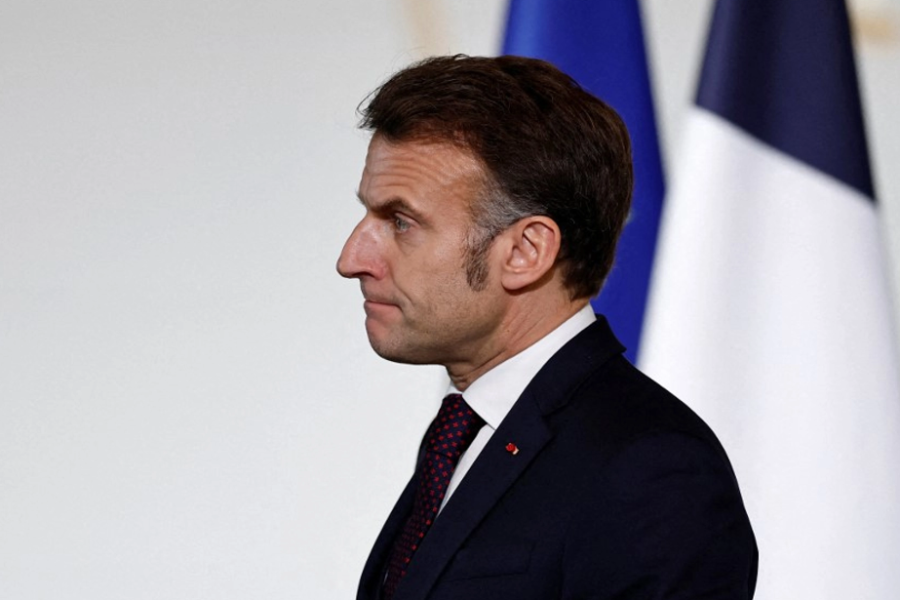 “Truri i fëmijëve nuk është në shitje”, Macron flet për ndalimin e rrjeteve sociale për moshat nën 15-vjeç