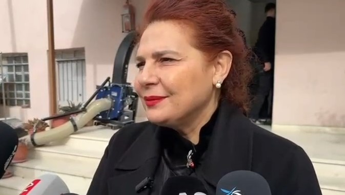 Protesta e punonjësve të pastrimit, reagon kryetarja e Bashkisë Vlorë