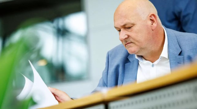 Arrestohet deputeti gjerman, ja akuzat me të cilat përballet