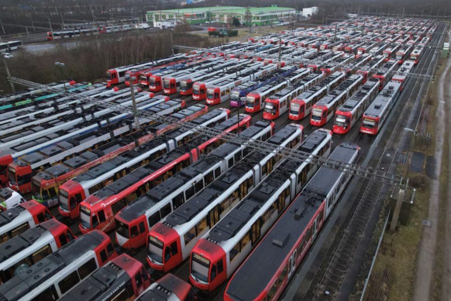 Greva njëditore paralizon transportin publik në Gjermani, 100 mijë punonjës kërkojnë kushte të mira pune