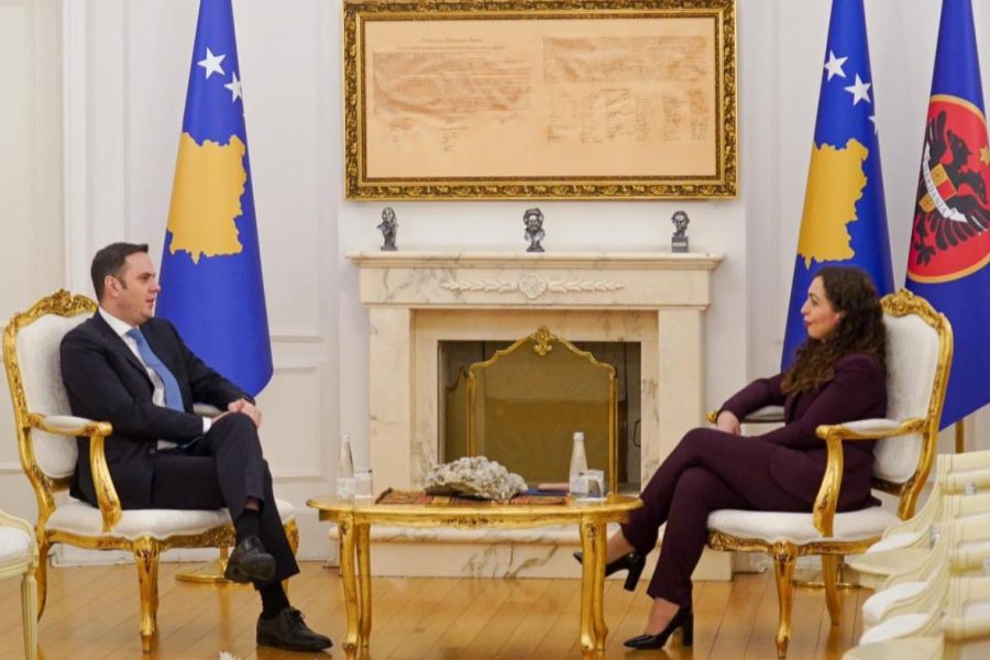 Abdixhiku takohet me Presidenten Osmani: LDK mbështet iniciativën e Bordit të Paqes