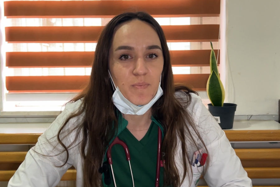 Virozat dhe gripi mbingarkojnë Urgjencën e Spitalit të Fierit, mjekja tregon grupmoshat më të prekura