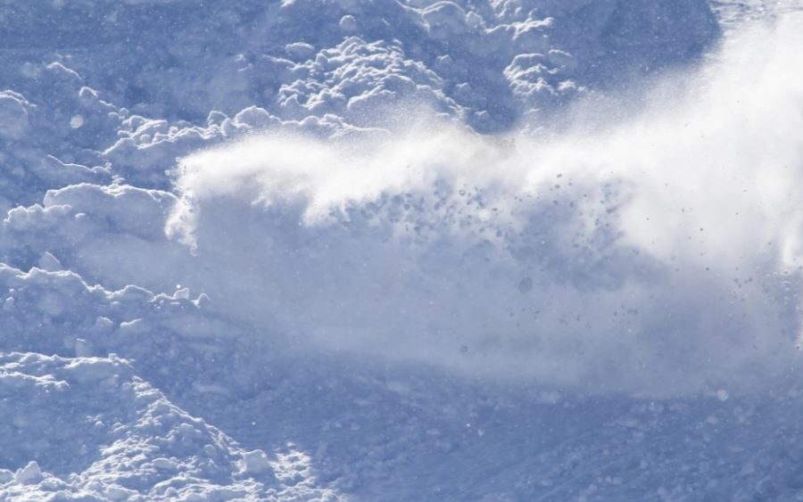 Tragjedi në Austri, 3 skiatorë humbën jetën pasi u zunë nga orteku