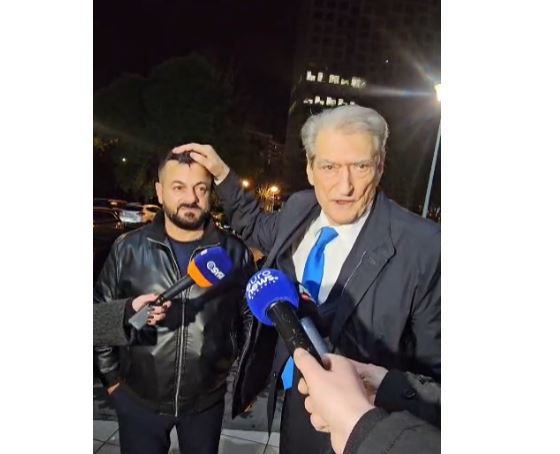 Berisha deklaratë para selisë: Një protestues u qëllua me snajper me plumb gome