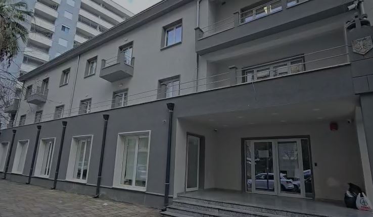Mbyllet përfundimisht Kadastra e Vlorës, punonjësit zhvendoset në Tiranë dhe Fier