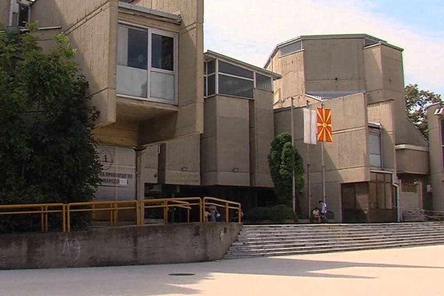 Studentët shqiptarë në RMV peticion për mohimin e provimeve në gjuhën shqipe