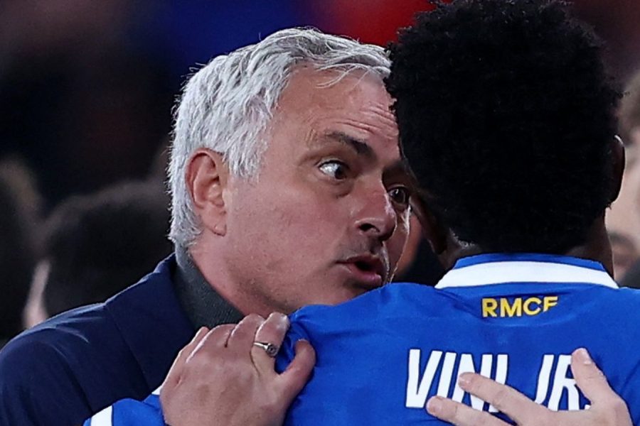Benfica–Real Madrid ndërpritet 11 minuta pas akuzave për fyerje raciste ndaj Vinicius Junior