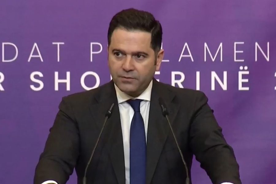 Ministri Malaj: Do vijojmë me rritjen e pagës minimale! Planifikojmë edhe rritjen e indeksimin e pensioneve