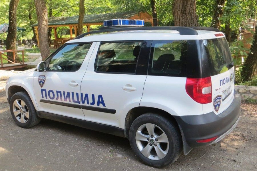 Dyshohet si vrasës serial, arrestohet 25-vjeçari në Maqedoninë e Veriut