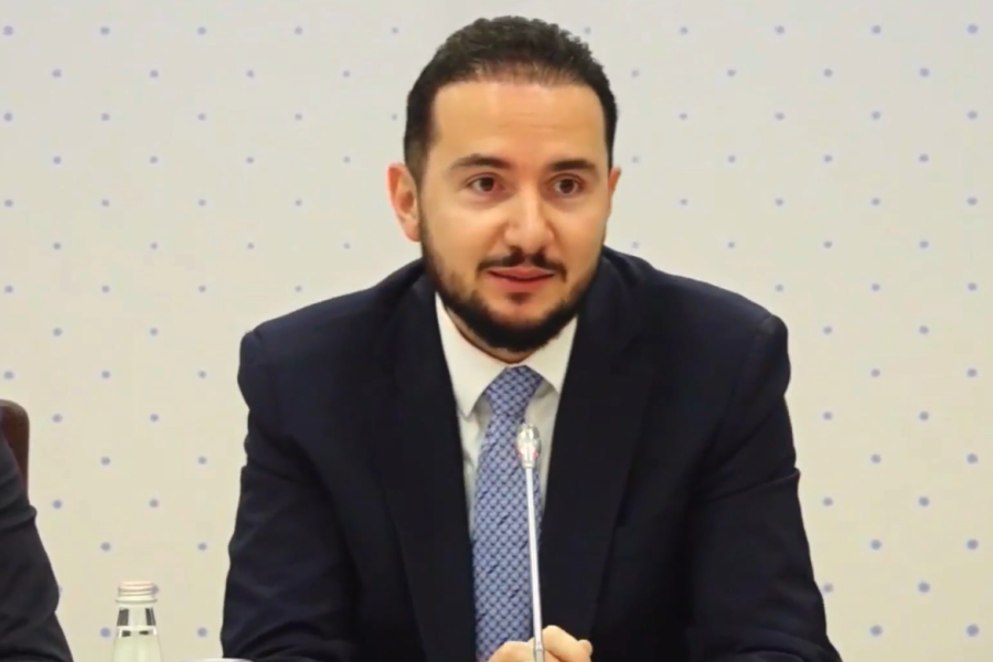 “Sistemi politik është deformuar”, Salianji me intelektualët: Demokracia në rrezik