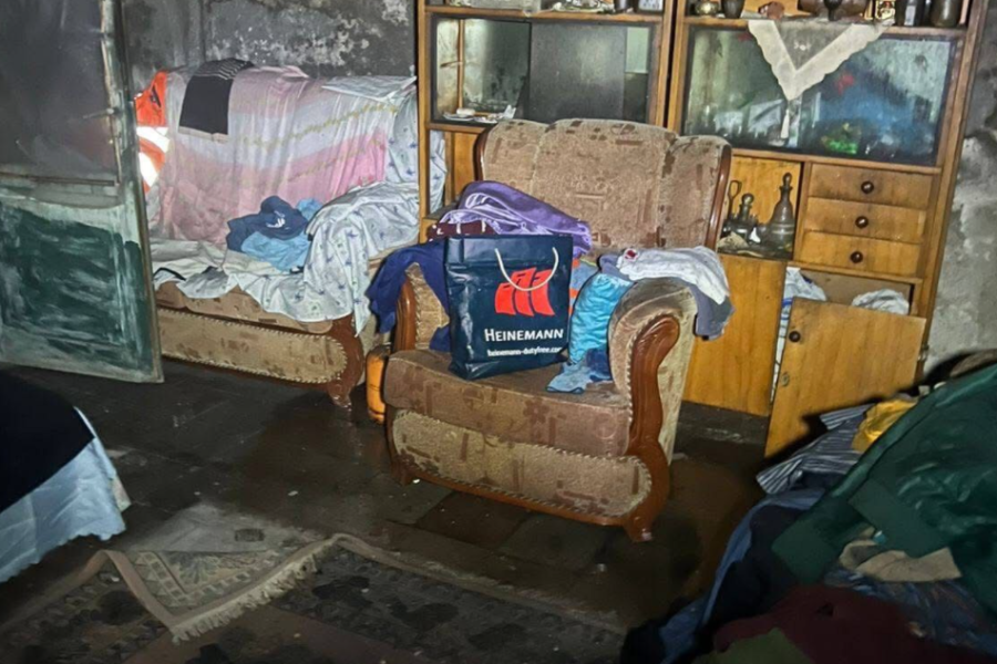Zjarr në një apartament në Gjirokastër, banorët shpëtojnë pa lëndime