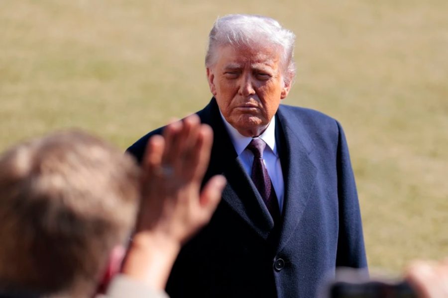 Trump pranon ftesën, do marrë pjesë për herë të parë në darkën e korrespondentëve të Shtëpisë së Bardhë